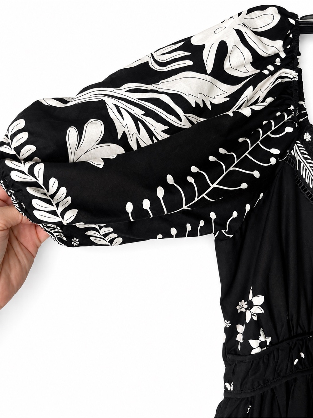 Ellen Tracy ✨ 
Boho Chic Women's Printed Puff Sleeve Maxi Dress - Picture 8 of 16